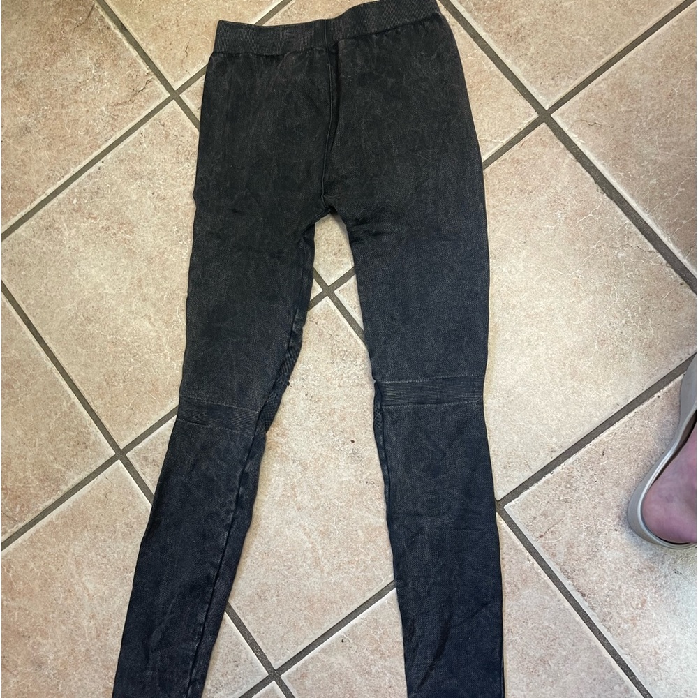 Womens NikiBiki Vintage Ripped Black/Charcoal leggings - Picture 5 of 13